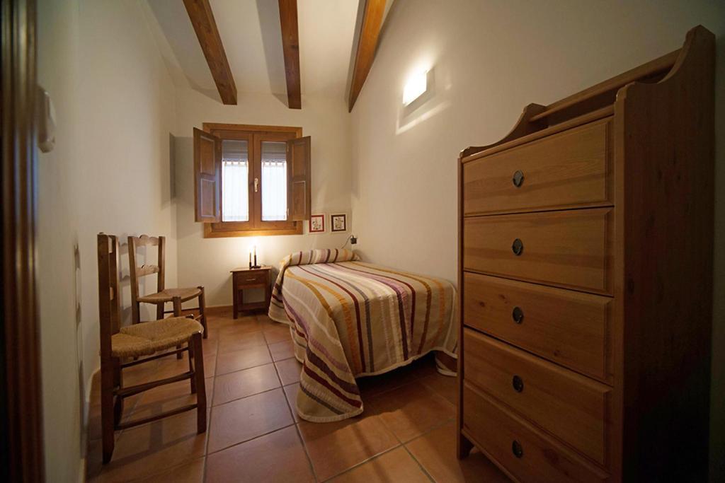 Apartamentos Casa Vidal Adahuesca Стая снимка